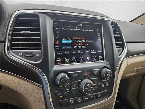 Used 2018 Jeep Grand Cherokee Limited RWD image 13