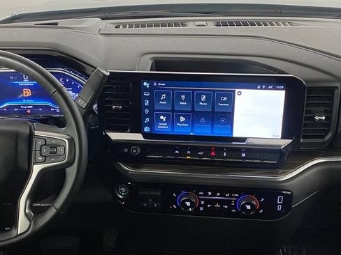 Certified 2025 Chevrolet Silverado 1500 LT AWD/4WD image 20