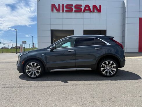 Used 2021 Cadillac XT4 Premium Luxury FWD image 4