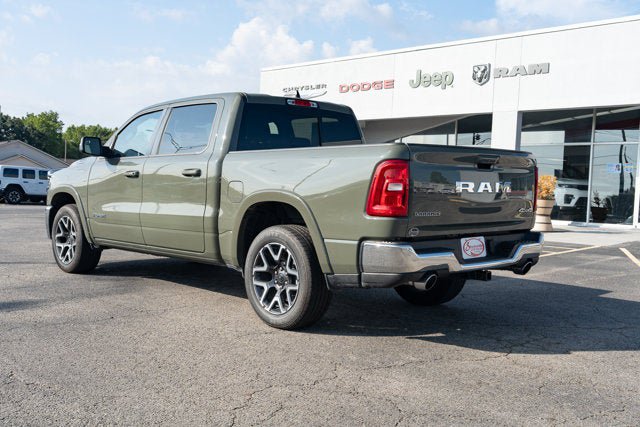 Used 2026 RAM 1500 Laramie AWD/4WD image 3