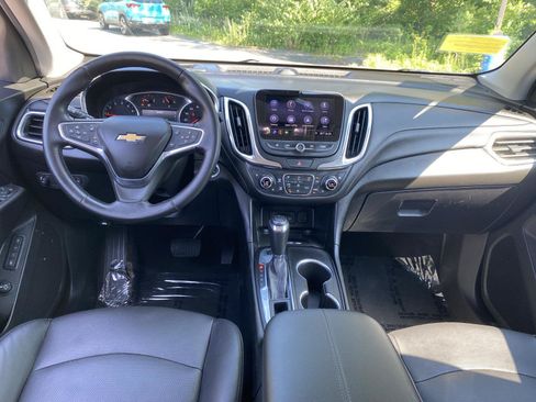 Used 2019 Chevrolet Equinox Premier AWD/4WD image 17