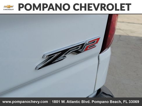 Used 2023 Chevrolet Silverado 1500 ZR2 image 12