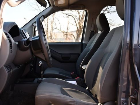 Used 2014 Nissan Xterra S w/ Value Package image 9