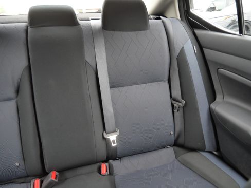 Used 2025 Nissan Versa SV FWD image 14