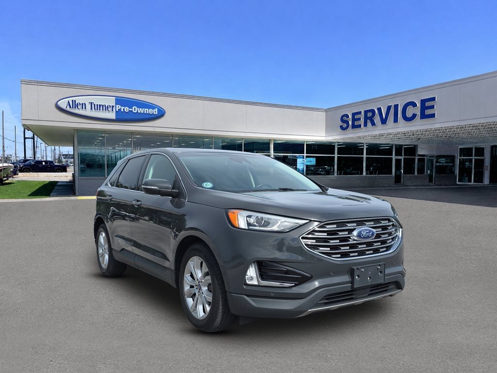 Used 2021 Ford Edge Titanium AWD/4WD image 2