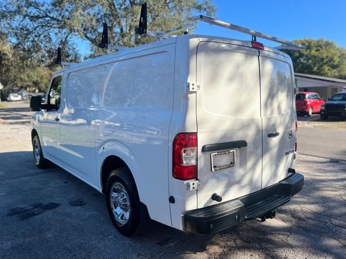 Used 2021 Nissan NV 2500 SV RWD image 9