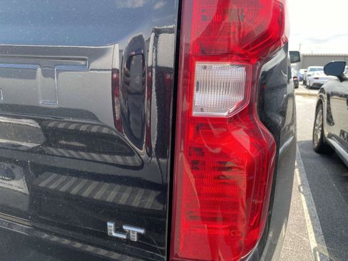Used 2020 Chevrolet Silverado 1500 LT w/ All-Star Edition AWD/4WD image 10