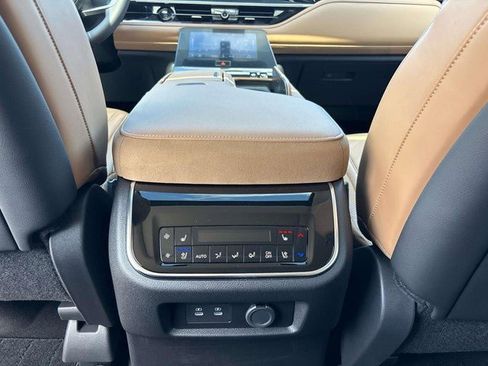 New 2026 INFINITI QX80 Luxe AWD/4WD image 28