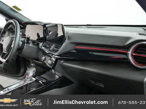 Certified 2026 Chevrolet Trax RS w/ Driver Confidence Package FWD image 20