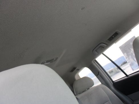 Used 2011 Toyota Highlander 2WD w/ Tech Pkg image 21