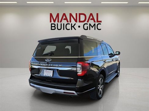 Used 2024 Ford Expedition Limited image 6