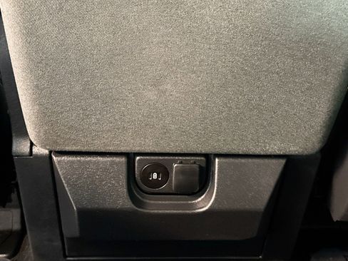 Used 2024 Ford F350 XLT image 23