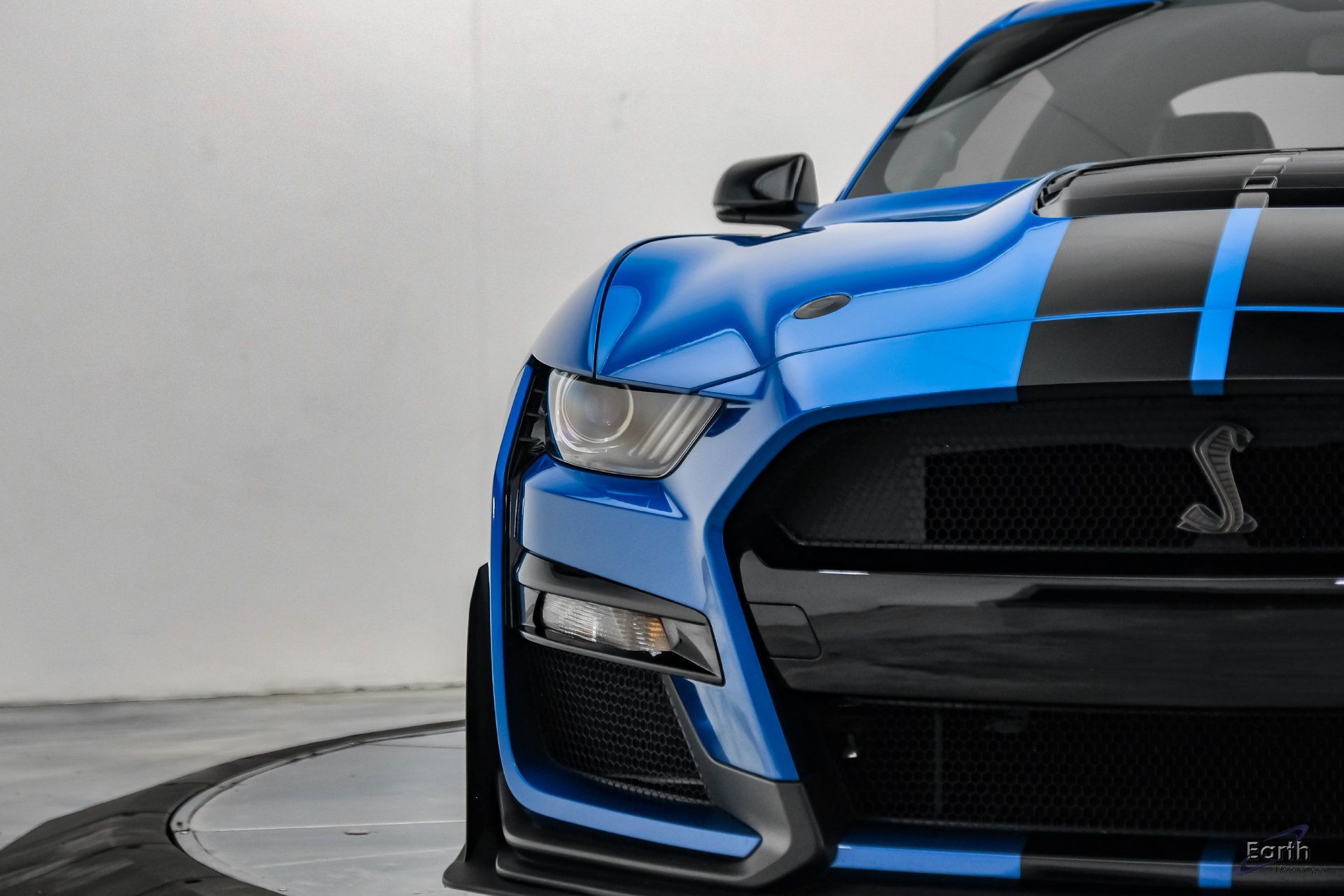 Used 2021 Ford Mustang Shelby GT500 w/ Carbon Fiber Track Pack RWD image 36