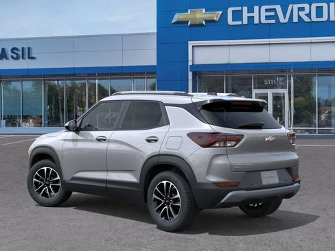 New 2026 Chevrolet TrailBlazer LT w/ LT Cold Weather Package AWD/4WD image 3