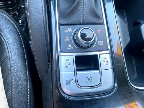 Used 2021 Kia Telluride EX w/ EX Premium Package image 26