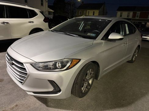 Used 2018 Hyundai Elantra Value Edition image 2