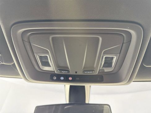 Used 2022 GMC Sierra 1500 Elevation image 20