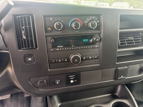 Used 2025 Chevrolet Express 2500 w/ Driver Convenience Package RWD image 22