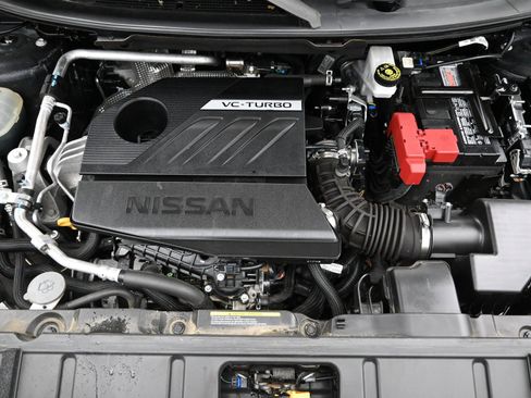 Used 2024 Nissan Rogue SV AWD/4WD image 27