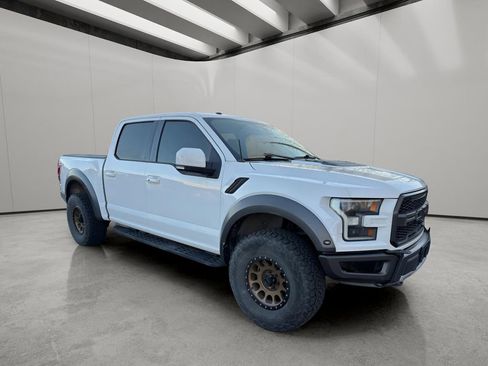 Used 2018 Ford F150 Raptor w/ Equipment Group 802A Luxury image 14