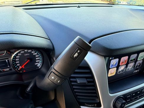 Used 2019 GMC Yukon XL SLE w/ Convenience Package image 25