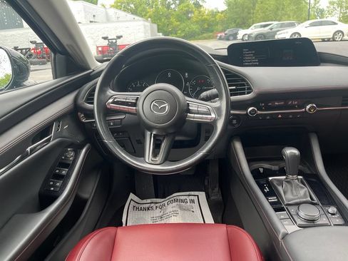 Used 2023 MAZDA MAZDA3 s FWD image 19