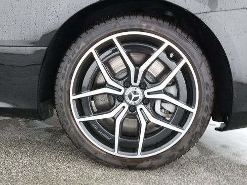 Used 2023 Mercedes-Benz E 450 Coupe w/ AMG Line image 9