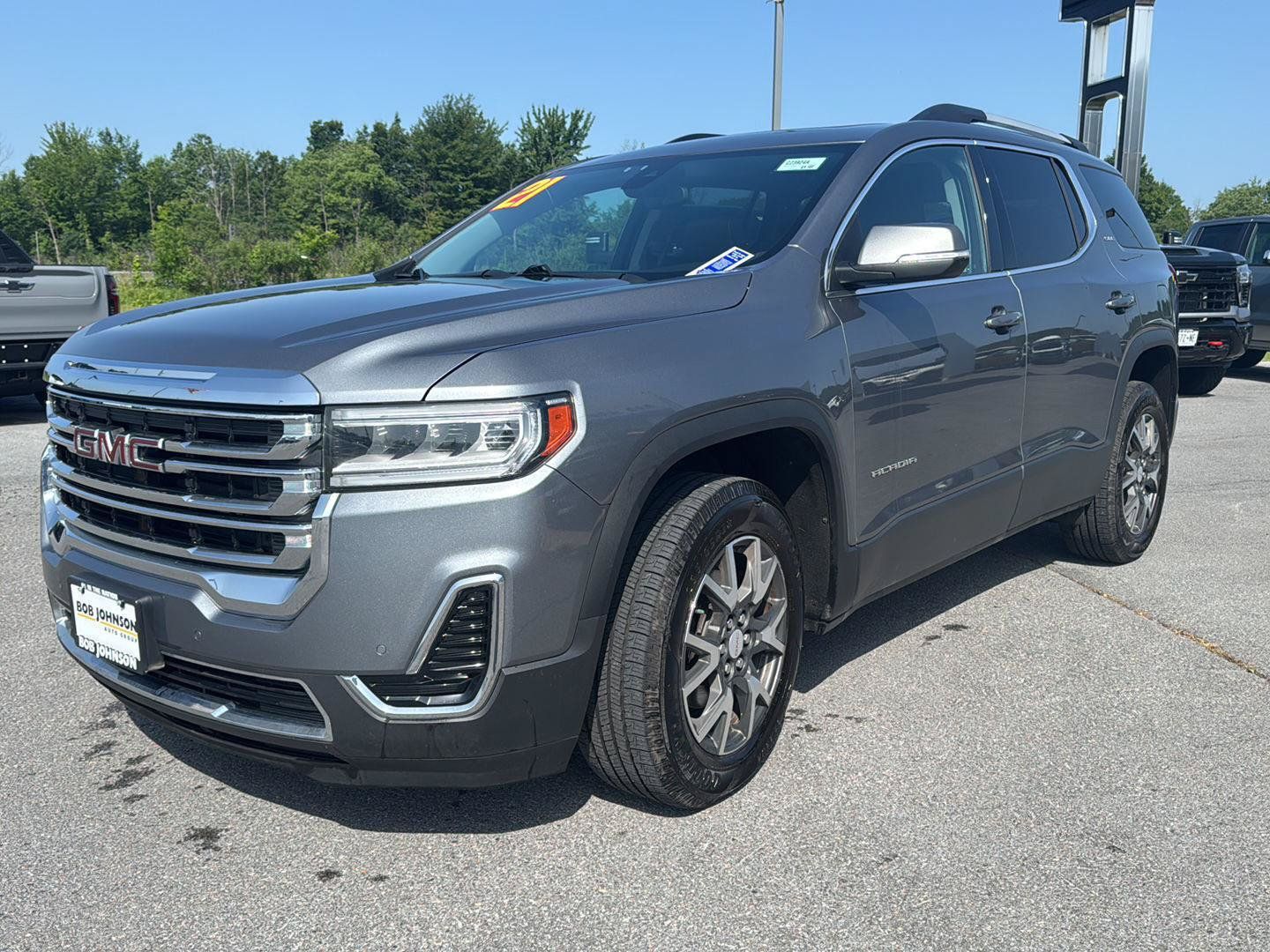Used 2021 GMC Acadia SLE w/ Driver Convenience Package AWD/4WD image 4