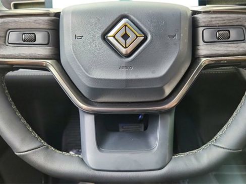 Used 2025 Rivian R1T Adventure image 41