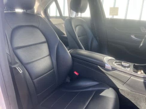 Used 2017 Mercedes-Benz C 300 Sedan image 20
