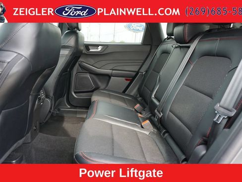 Used 2025 Ford Escape ST-Line w/ Tech Pack #1 AWD/4WD image 12