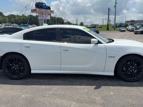 Used 2021 Dodge Charger R/T RWD image 8