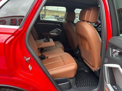 Used 2020 Audi Q3 2.0T Prestige w/ Prestige Package image 54