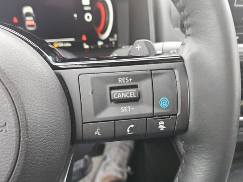 Used 2023 Nissan Rogue Platinum w/ Platinum Premium Package AWD/4WD image 26