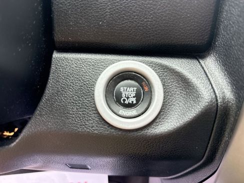 Used 2016 RAM 1500 Sport w/ Convenience Group RWD image 19