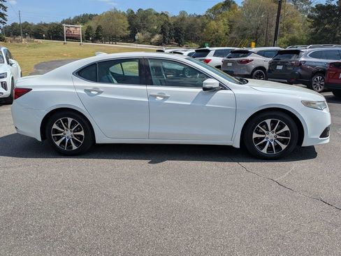 Used 2015 Acura TLX image 4
