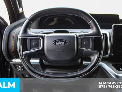Used 2025 Ford Expedition Tremor AWD/4WD image 28