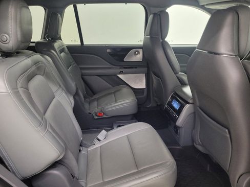 Used 2020 Lincoln Aviator Reserve w/ Equipment Group 202A AWD/4WD image 19