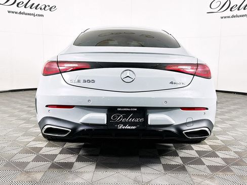 Used 2024 Mercedes-Benz CLE 300 4MATIC Coupe image 5