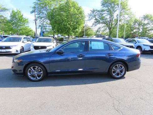 Certified 2023 Honda Accord EX image 3
