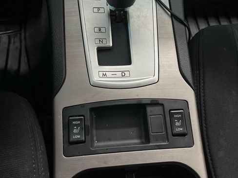 Used 2013 Subaru Outback 2.5i Premium w/ All-Weather Pkg image 14
