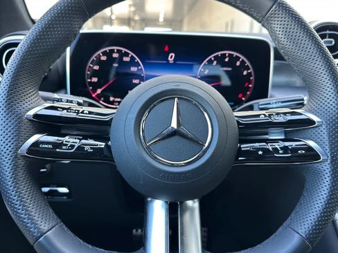 Certified 2026 Mercedes-Benz GLC 300 image 22