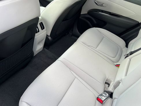 New 2026 Hyundai Tucson Limited AWD/4WD image 14
