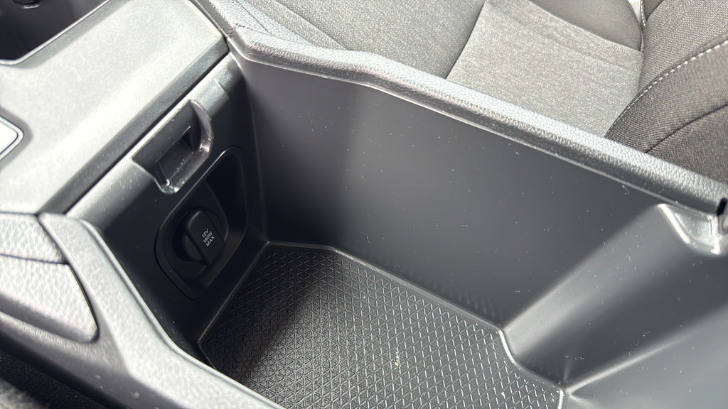 Used 2025 Honda Accord LX image 28