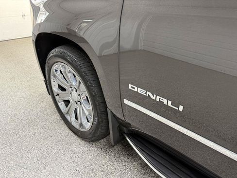 Used 2019 GMC Yukon XL Denali w/ Open Road Package AWD/4WD image 7