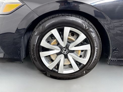 Used 2023 Honda Civic Sport image 38