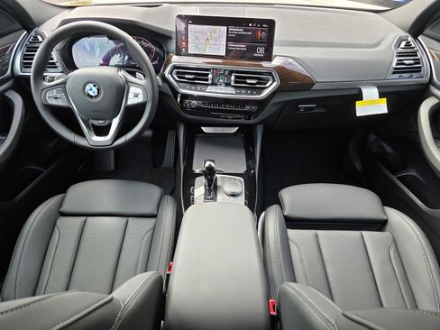Used 2025 BMW X4 xDrive30i w/ Premium Package AWD/4WD image 19