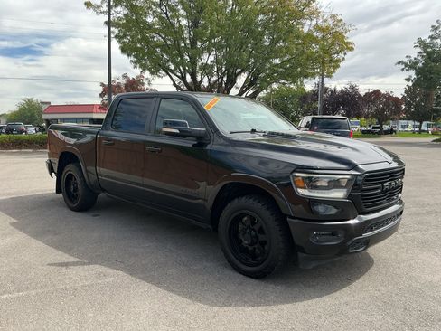 Used 2020 RAM 1500 Laramie AWD/4WD image 3