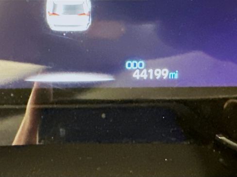 Used 2023 Toyota RAV4 XLE image 19