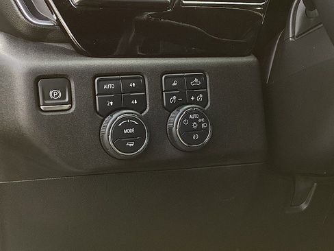 Used 2022 Chevrolet Silverado 1500 RST image 15